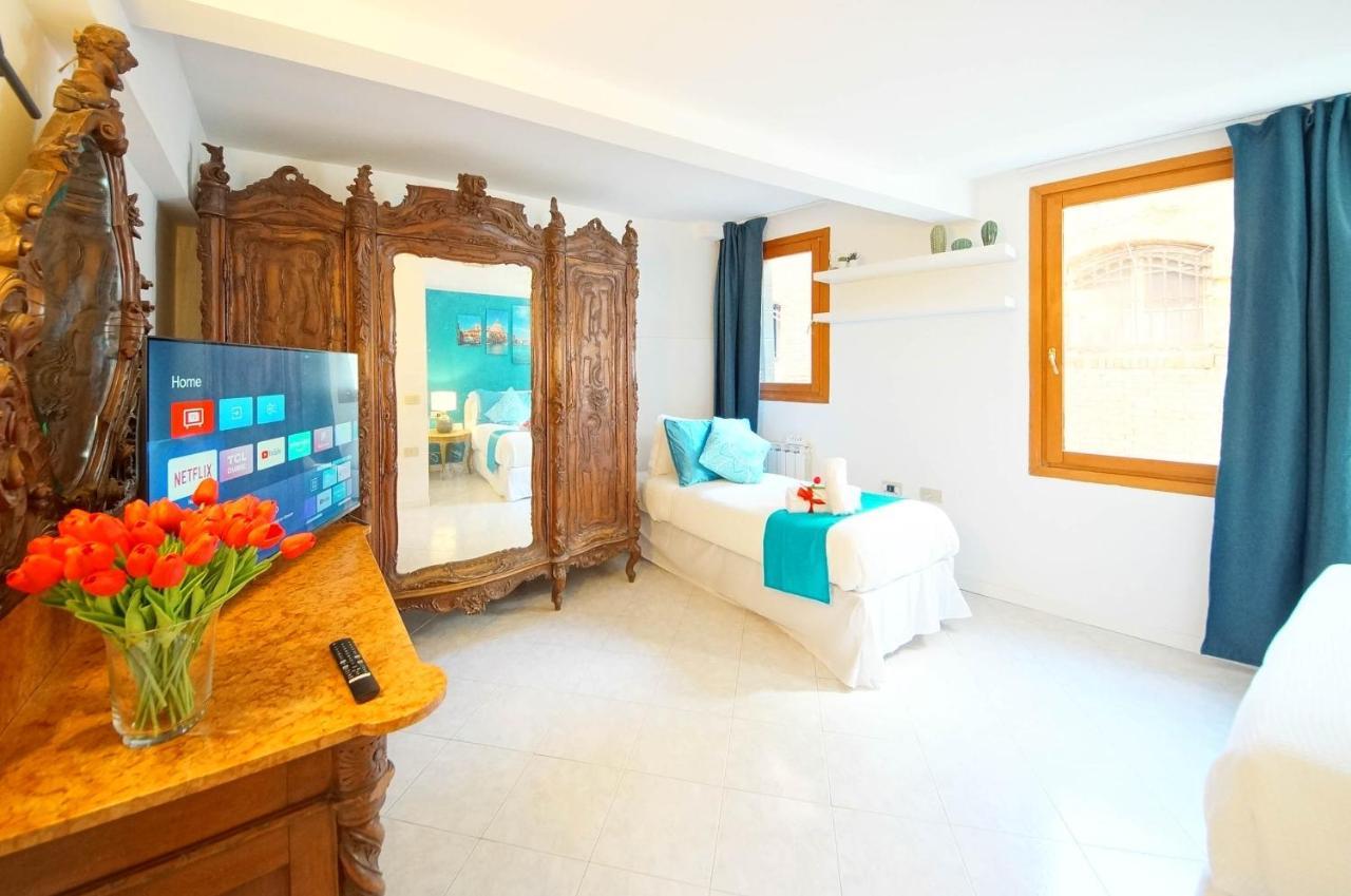 Gondola View Apartment เวนิส ภายนอก รูปภาพ
